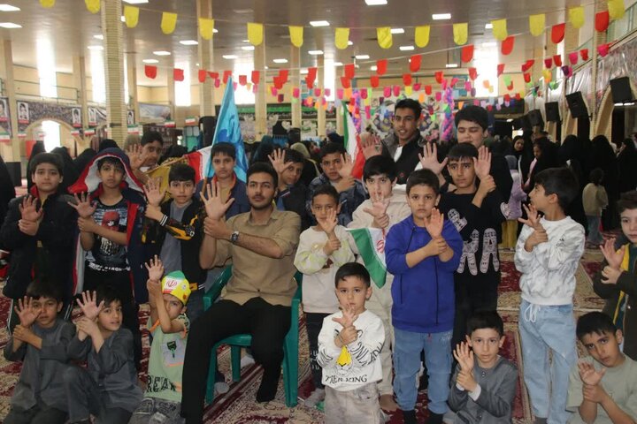 تصاویر/ مراسم راهپیمایی یوم‌الله ۲۲ بهمن در شهر پاریز