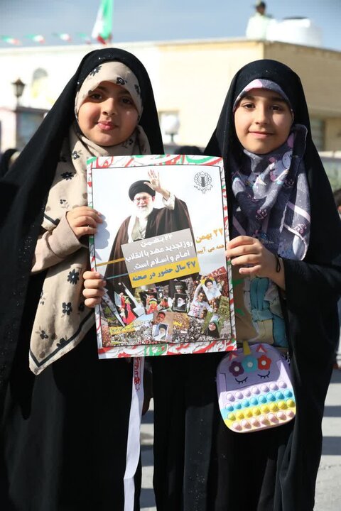 تصاویر/ مراسم راهپیمایی ۲۲ بهمن ماه پارسیان