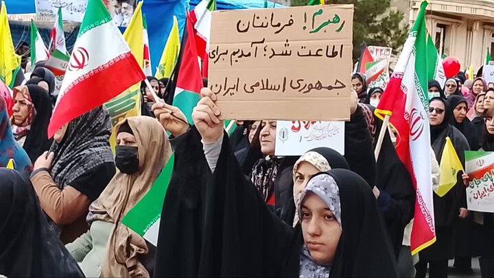 تصاویر / حضور مردم شهرستان آبیک در راهپیمایی یوم  الله 22 بهمن