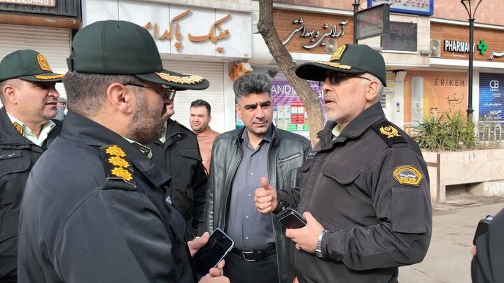 تصاویر / حضور میدانی حافظان نظم وامنیت در مراسم راهپیمایی یوم الله 22 بهمن