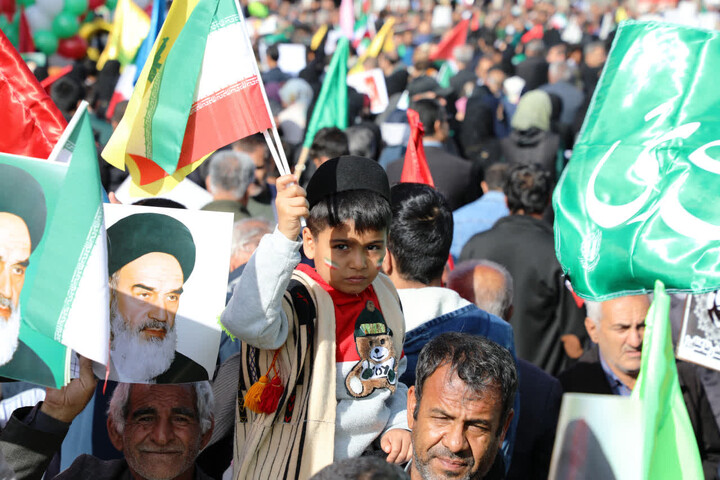 گزارش تصویری/ شکوه حضور عشایر و مردم یاسوج در یوم‌الله ۲۲ بهمن