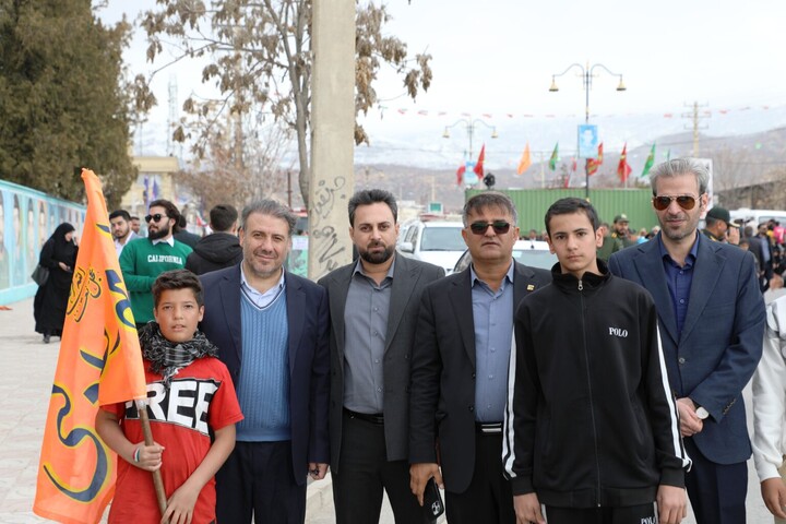 گزارش تصویری/ شکوه حضور عشایر و مردم یاسوج در یوم‌الله ۲۲ بهمن