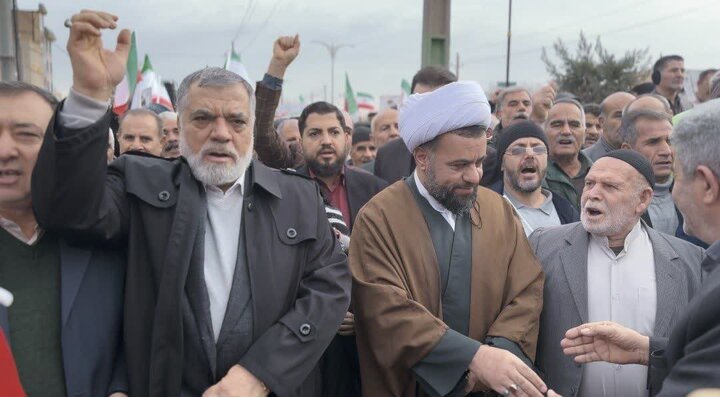 تصاویر / حضور مردم شهر اقبالیه قزوین ،محمدیه ومهرگان در مراسم راهپیمایی یوم الله 22 بهمن