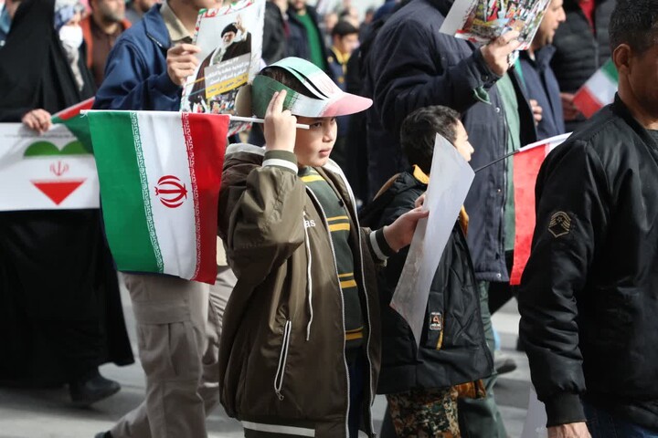 تصاویر/ جشن چهل و هفتمین سالروز پیروزی انقلاب و راهپیمایی یوم‌الله ۲۲ بهمن در سمنان