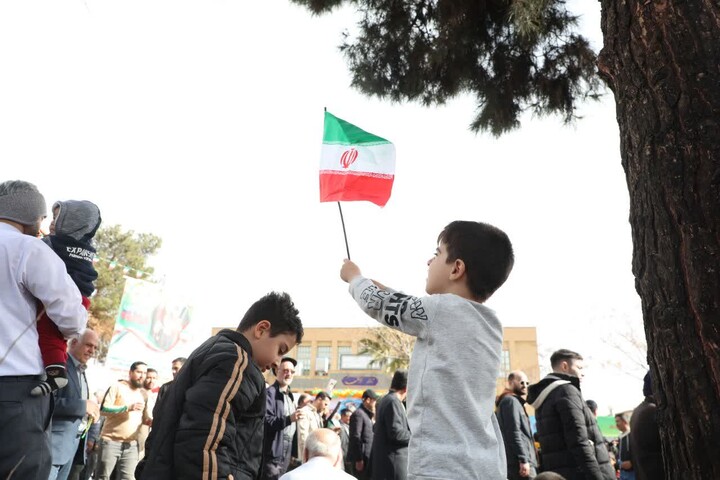 تصاویر/ جشن چهل و هفتمین سالروز پیروزی انقلاب و راهپیمایی یوم‌الله ۲۲ بهمن در سمنان