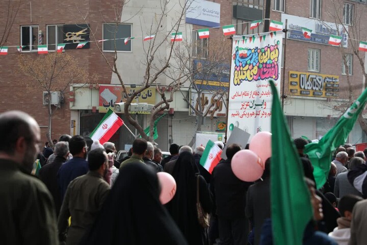 تصاویر/ جشن چهل و هفتمین سالروز پیروزی انقلاب و راهپیمایی یوم‌الله ۲۲ بهمن در سمنان