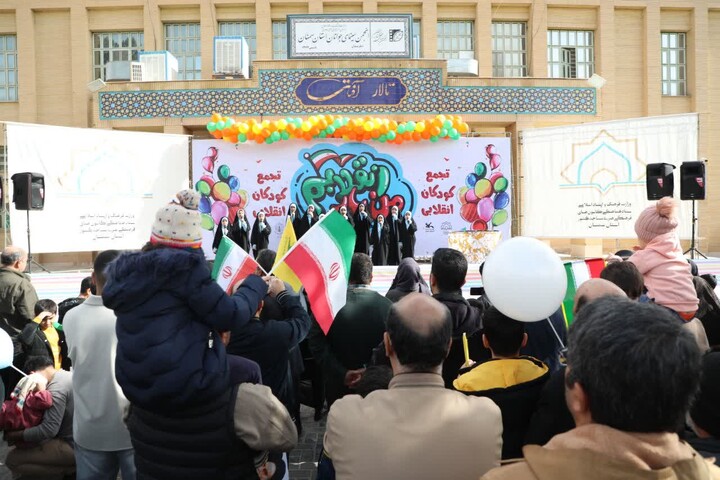 تصاویر/ جشن چهل و هفتمین سالروز پیروزی انقلاب و راهپیمایی یوم‌الله ۲۲ بهمن در سمنان