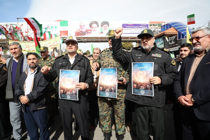 تصاویر/ جشن چهل و هفتمین سالروز پیروزی انقلاب و راهپیمایی یوم‌الله ۲۲ بهمن در سمنان