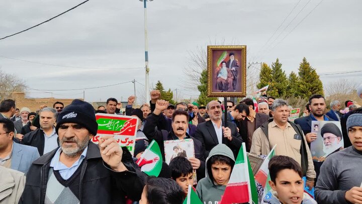 تصاویر/ خروش خضرآبادی ها در یوم الله ۲۲بهمن