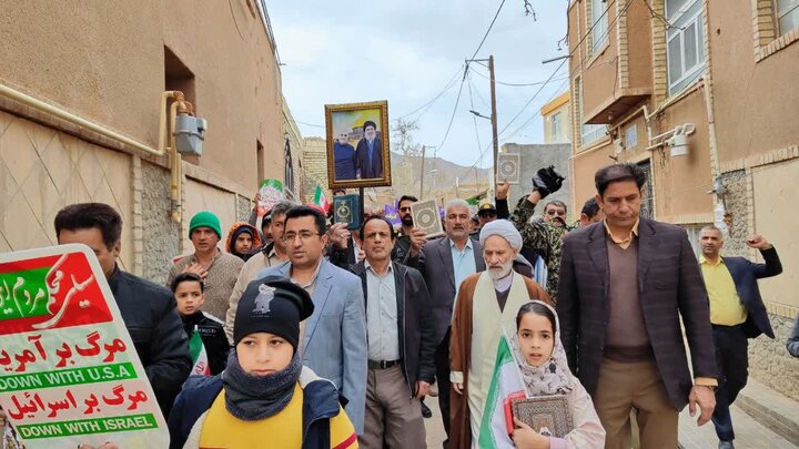 تصاویر/ خروش خضرآبادی ها در یوم الله ۲۲بهمن