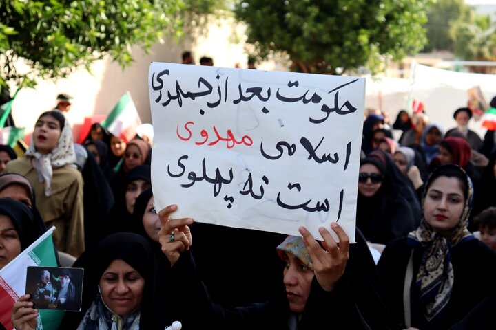 تصاویر/ راهپیمایی ۲۲ بهمن در بندر دیّر