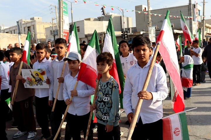 تصاویر/ راهپیمایی ۲۲ بهمن در بندر دیّر