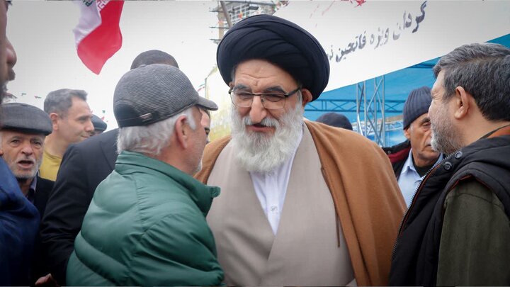 راهپیمایی ۲۲ بهمن در کرج