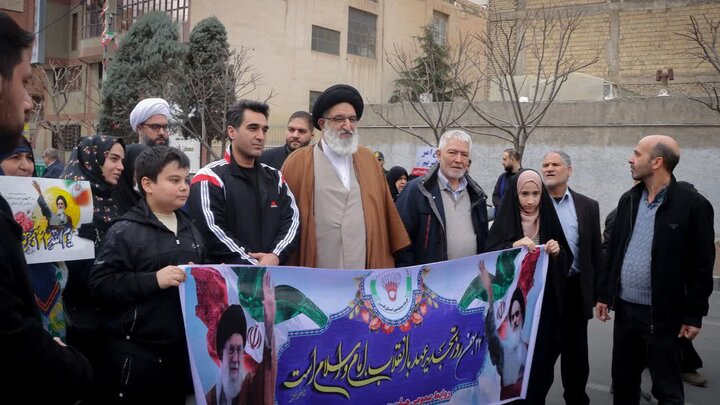 راهپیمایی ۲۲ بهمن در کرج