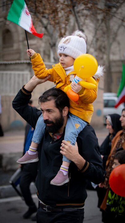 راهپیمایی ۲۲ بهمن در کرج