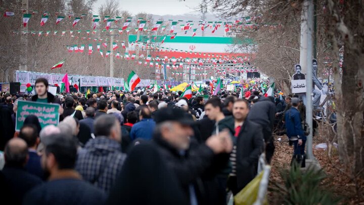 راهپیمایی ۲۲ بهمن در کرج
