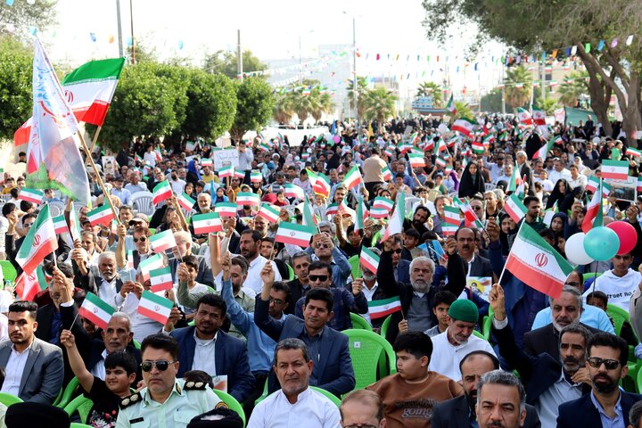 تصاویر/ راهپیمایی ۲۲ بهمن در بندر دیّر