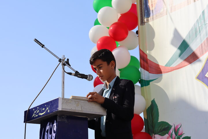 تصاویر/ راهپیمایی ۲۲ بهمن در بندر دیّر