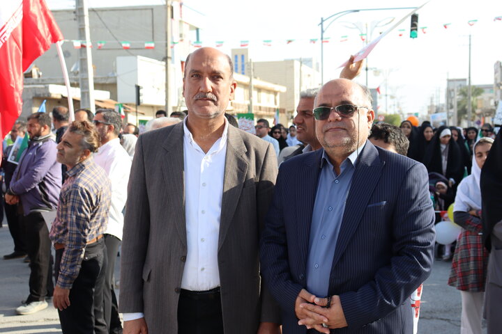 تصاویر/ راهپیمایی ۲۲ بهمن در بندر دیّر