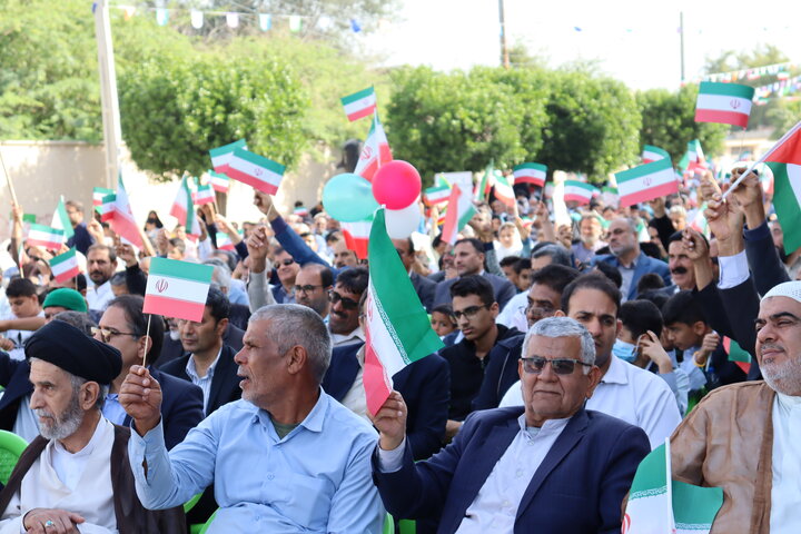 تصاویر/ راهپیمایی ۲۲ بهمن در بندر دیّر