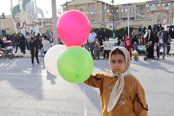 تصاویر/ راهپیمایی ۲۲ بهمن در بندر دیّر