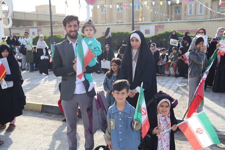 تصاویر/ راهپیمایی ۲۲ بهمن در بندر دیّر