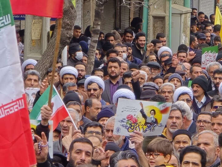 تصاویر / حضور مردم تویسرکان در جشن انقلاب