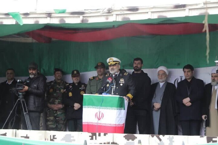 تصاویر/ حضور مردم سنندج در یوم الله 22 بهمن (بخش دوم)