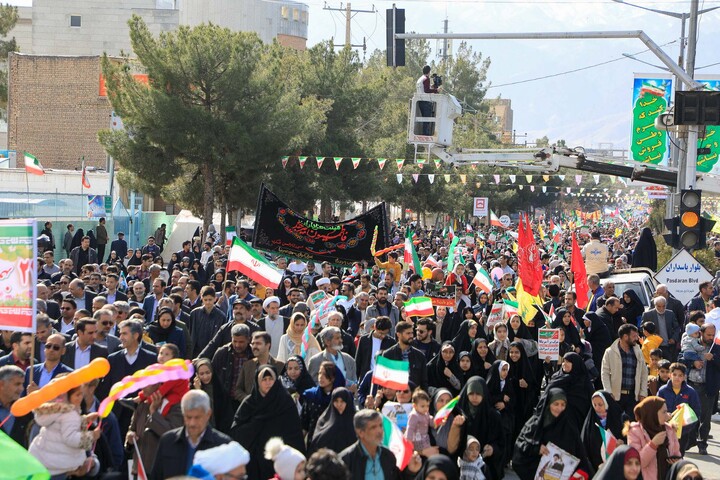 تصاویر| حماسه راهپیمایی 22 بهمن در بیرجند/1