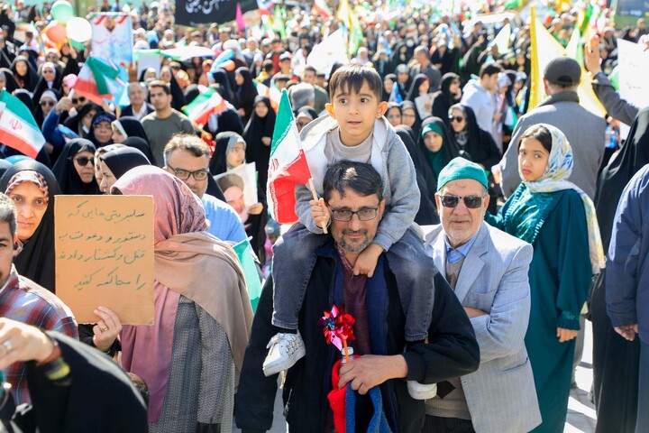 تصاویر| حماسه راهپیمایی 22 بهمن در بیرجند/1