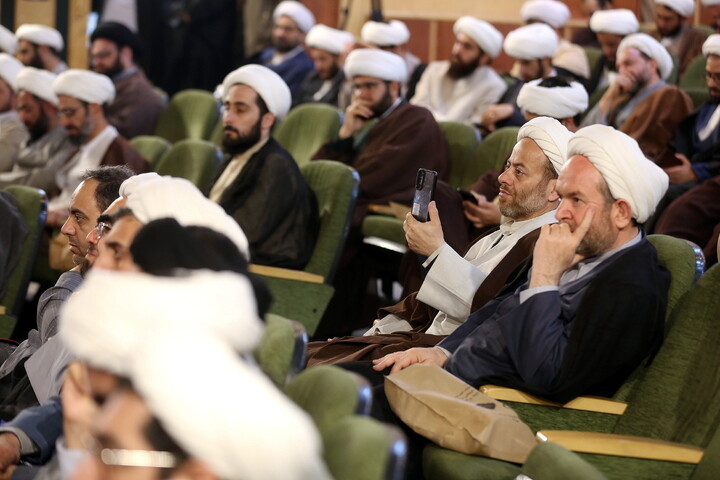 تصاویر/ افتتاحیه دومین اجلاسیه سالانه راهنمایان تهذیبی تربیتی مدارس علمیه کشور