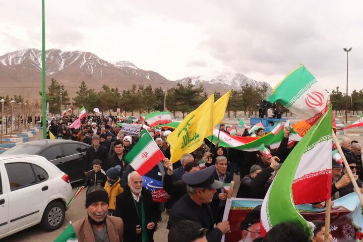 تصاویر/ راهپیمایی یوم الله 22 بهمن مشهداردهال کاشان