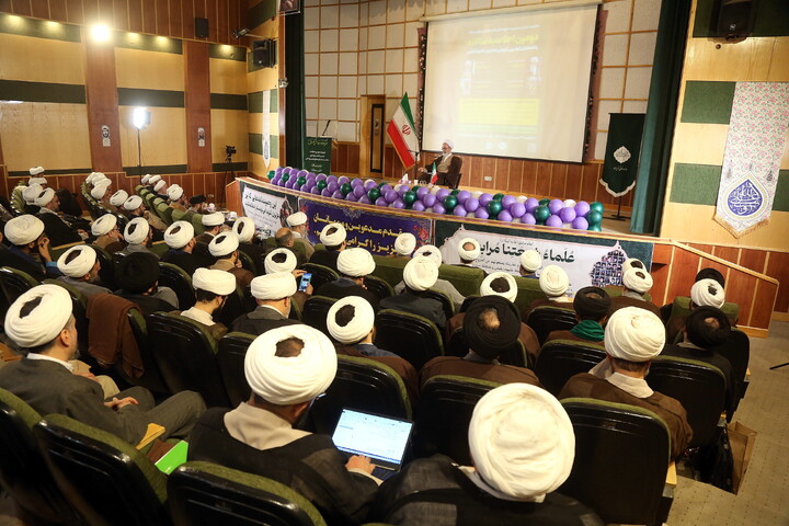 تصاویر/ افتتاحیه دومین اجلاسیه سالانه راهنمایان تهذیبی تربیتی مدارس علمیه کشور