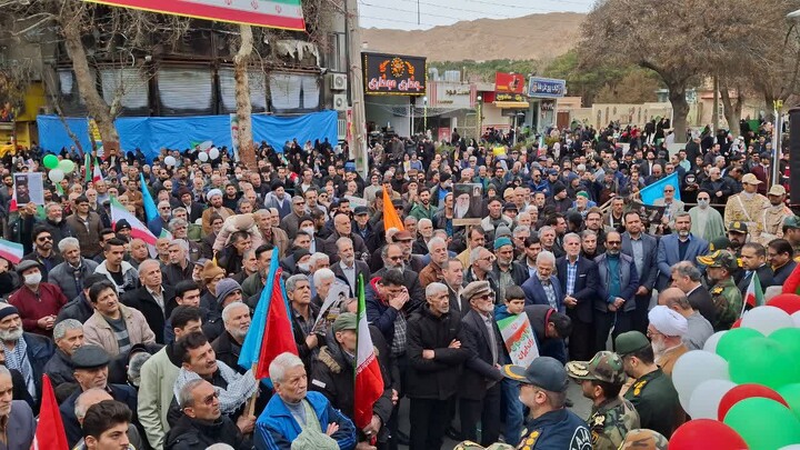 تصاویر/ حضور پرشکوه مردم شهرستان شاهرود در مراسم راهپیمایی ۲۲ بهمن ماه