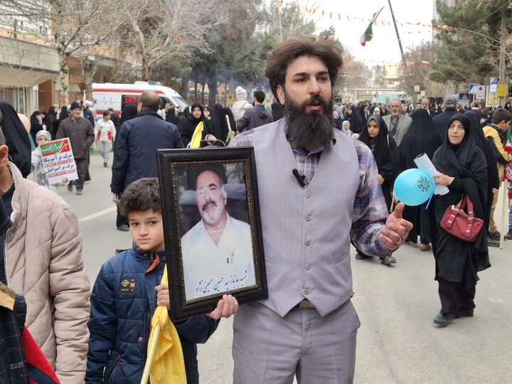 تصاویر/ حضور پرشکوه مردم شهرستان شاهرود در مراسم راهپیمایی ۲۲ بهمن ماه