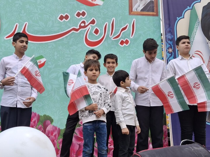 تصاویر/ حضور پرشکوه مردم شهرستان شاهرود در مراسم راهپیمایی ۲۲ بهمن ماه