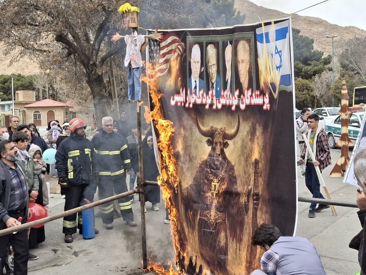 تصاویر/ حضور پرشکوه مردم شهرستان شاهرود در مراسم راهپیمایی ۲۲ بهمن ماه