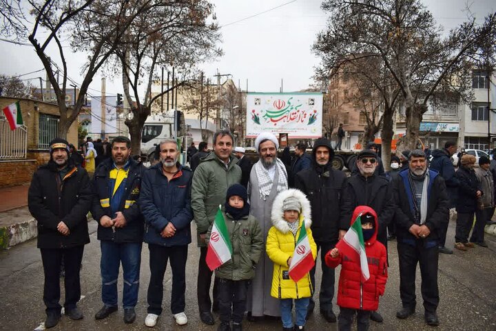 تصاویر/ حضور پرشور مردم بیجار در راهپیمایی 22 بهمن