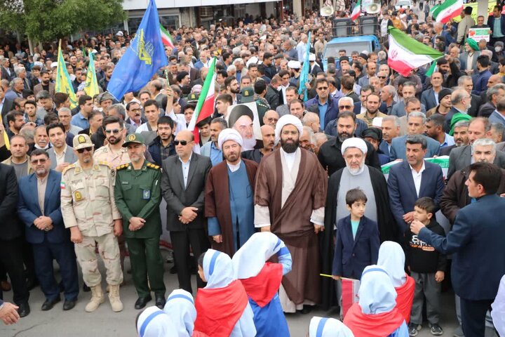 تصاویر / راهپیمایی یوم الله ۲۲ بهمن در شهرستان دهلران