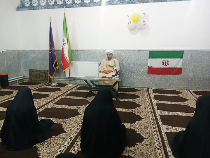 تصاویر/ جشن سالگرد پیروزی انقلاب اسلامی در مدرسه علمیه فهرج