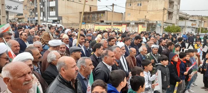 تصاویر/ راهپیمایی مردم دره شهر در بیست و دوم بهمن ۱۴۰۴