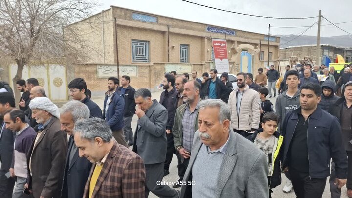 تصاویر/ راهپیمایی یوم الله ۲۲ بهمن در بدره