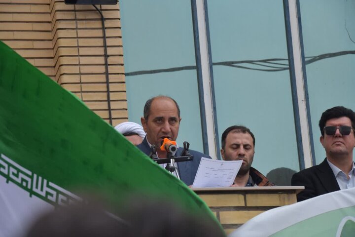 تصاویر/ حضور پرشور مردم شهرستان شوط در راهپیمایی ۲۲ بهمن