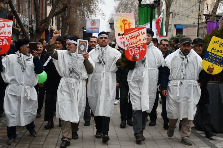 تصاویر/ حضور پرشور مردم شهرستان خوی در راهپیمایی ۲۲ بهمن