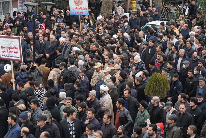 تصاویر/ حضور پرشور مردم شهرستان خوی در راهپیمایی ۲۲ بهمن