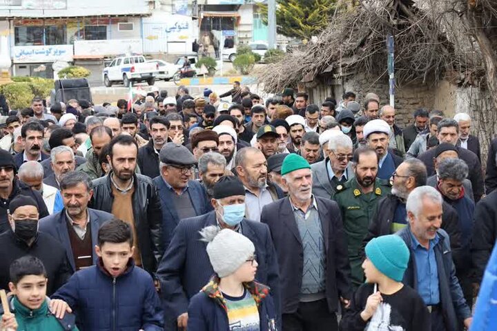 راهپیمایی 22 بهمن کیاسر