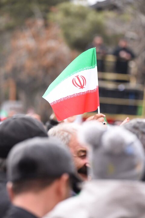 تصاویر/ حضور پرشور مردم سلماس در راهپیمایی ۲۲ بهمن