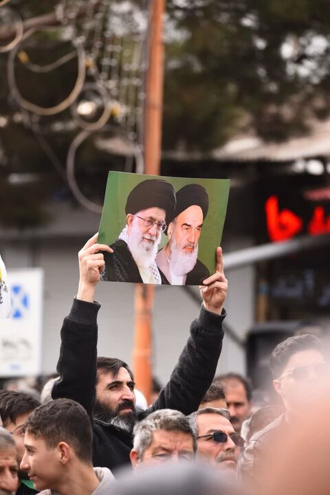 تصاویر/ حضور پرشور مردم سلماس در راهپیمایی ۲۲ بهمن