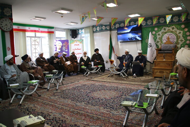 برگزاری دومین نشست اجلاسیه مدیران حوزه‌های علمیه استان کرمان در مدرسه علمیه امام مهدی(عج)