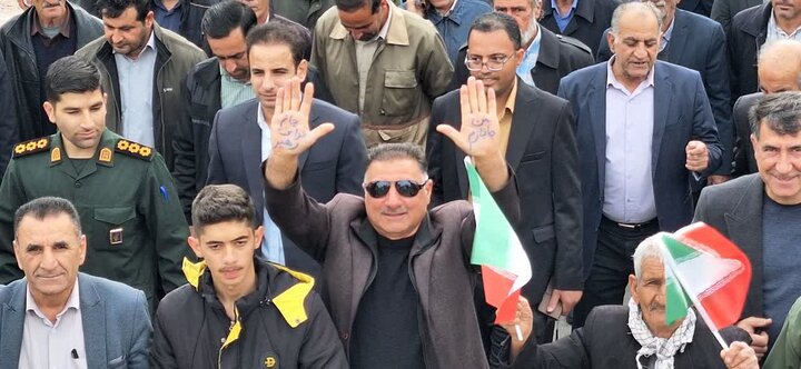 تصاویر / برگزاری راهپیمایی در بخش ماژین